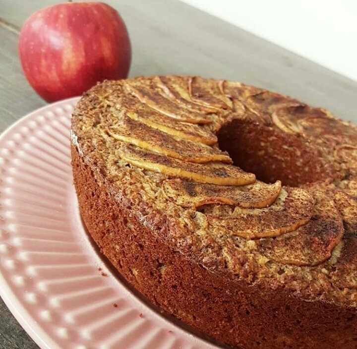 Bolo de Maçã e Canela Fácil