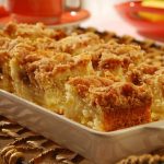 Receita de Cuca de banana com farofa fofinha