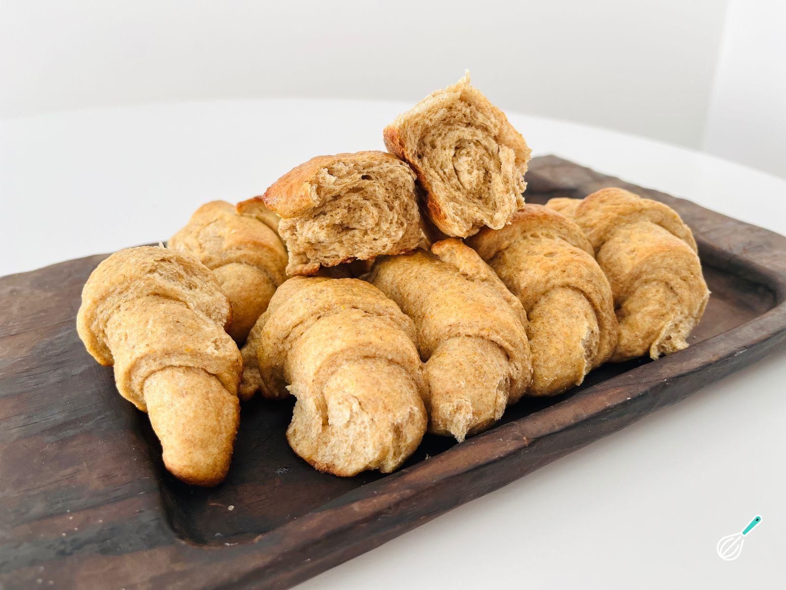 Croissant Integral: Saboroso, Saudável e Fácil! Croissant Integral: Saboroso, Saudável e Fácil!